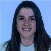 Graduada en Ciencias Ambientales con titulaciones en educación ambiental.